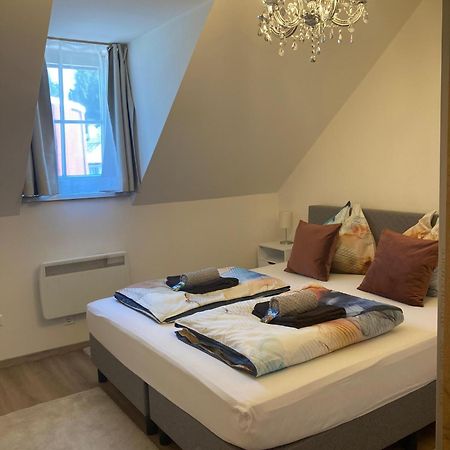 Bullsliving Seeapartment 4 Am Corso Velden am Wörthersee Exterior photo