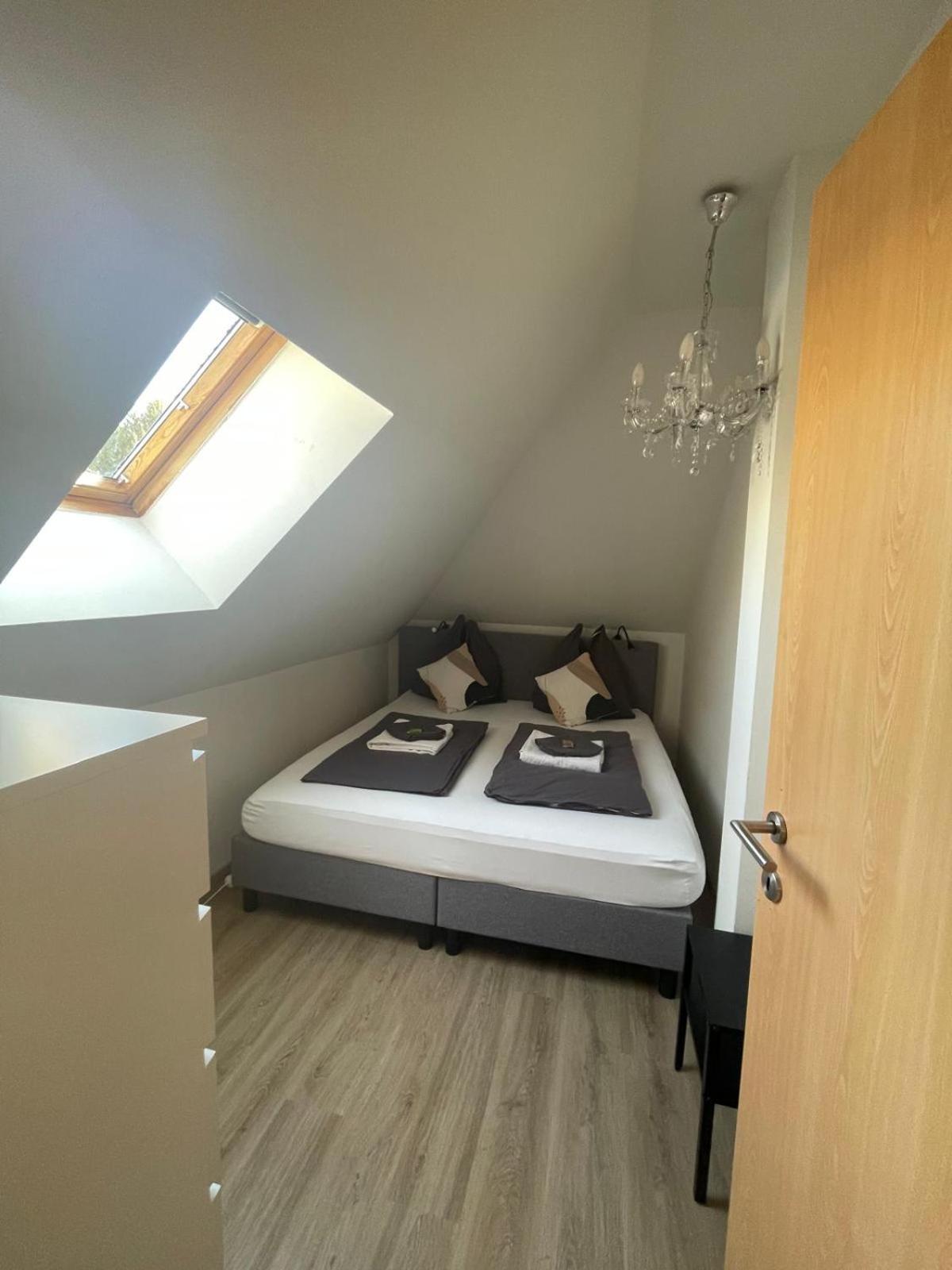 Bullsliving Seeapartment 4 Am Corso Velden am Wörthersee Exterior photo
